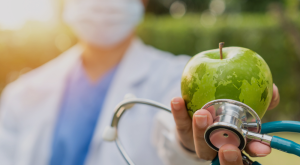 Seguridad Alimentaria y Saneamiento en Restaurantes: Garantizando la Salud de tus clientes